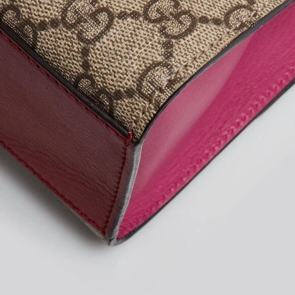 Gucci Red GG Supreme Coated Canvas Padlock Medium Shoulder Bag - Picture 4 of 10